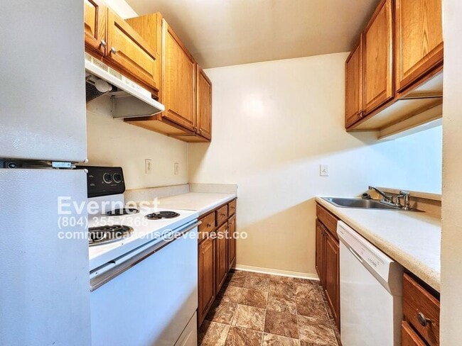 Photo - 2235 Sedgwick St Unidad B