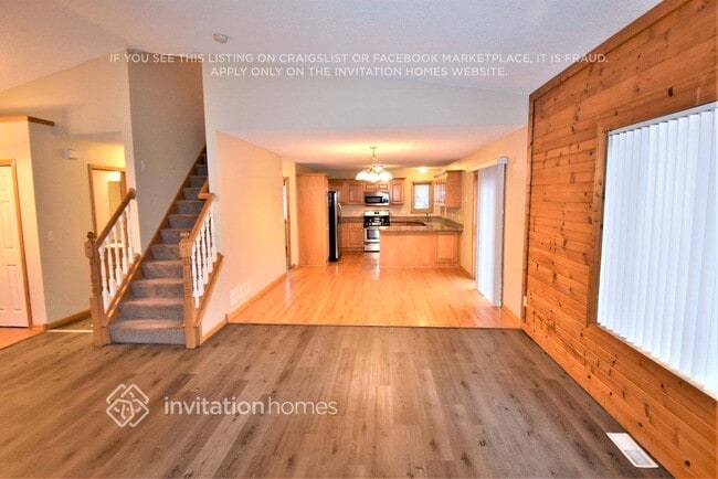 Photo - 10235 Kali Ave NE