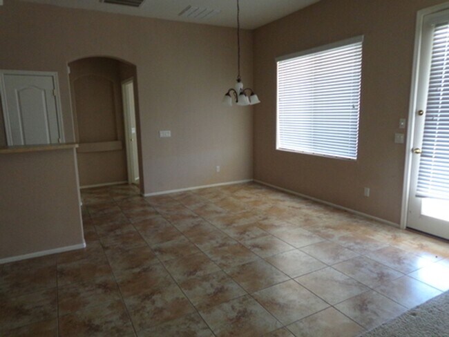 Photo - MUST SEE!!! 4 bd 2 Ba house in Tartesso