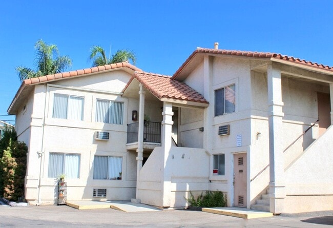 2 Bedroom Apartment Close to Historic Down... - 2 Bedroom Apartment Close to Historic Down... Unit 7