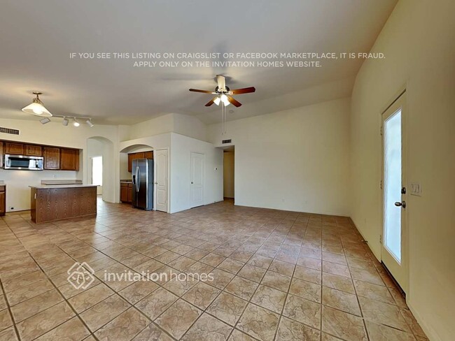 Photo - 9726 W Tonopah Dr House