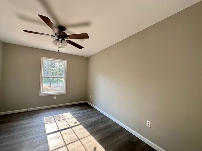 Photo - 161 Perseverance Dr Unit 2