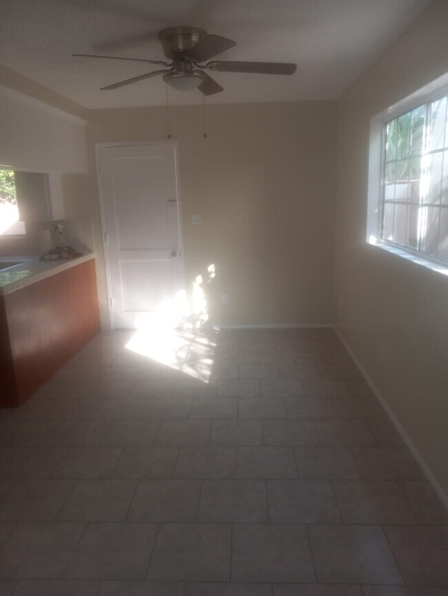 Photo - 4109 Live Oak St