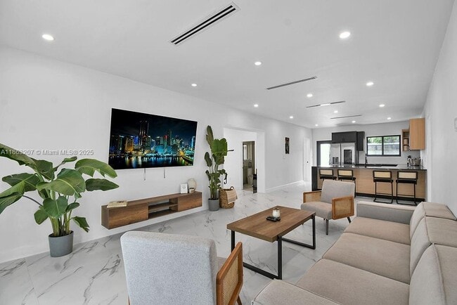 Photo - 187 NW 53rd St