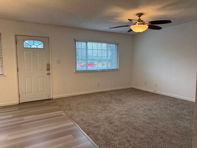 Photo - Nicely updated Mequon Condo