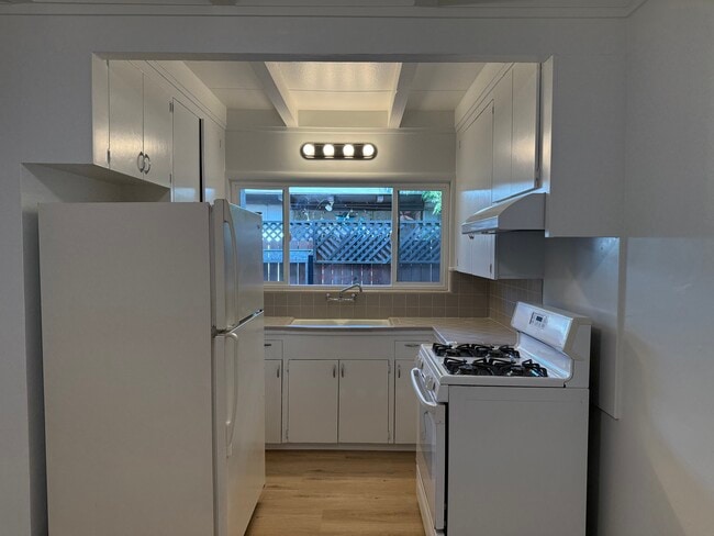 Photo - 6015 1st Ave