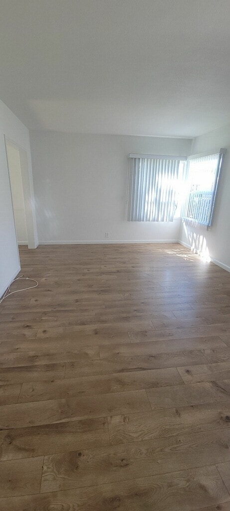 Sala de estar - 414 N Glenwood Pl