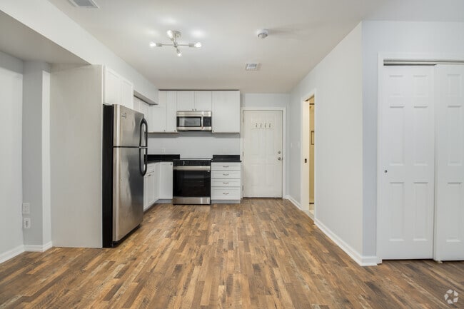 Building Photo - 7 Wayne St Unit 1S Rental