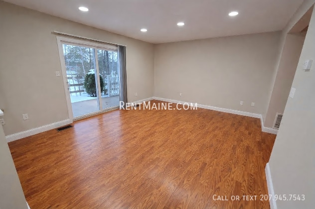 Photo - 33 Burleigh Rd Unit 27
