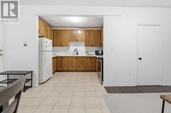 Photo - 223 Jameson Ave Unit 303