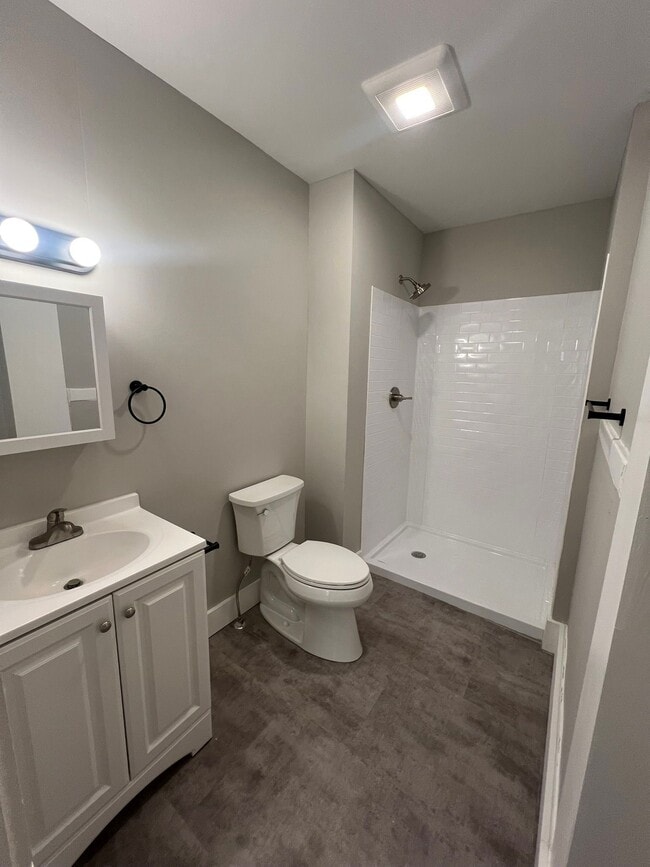 Photo - 54 Brook St Unit 5