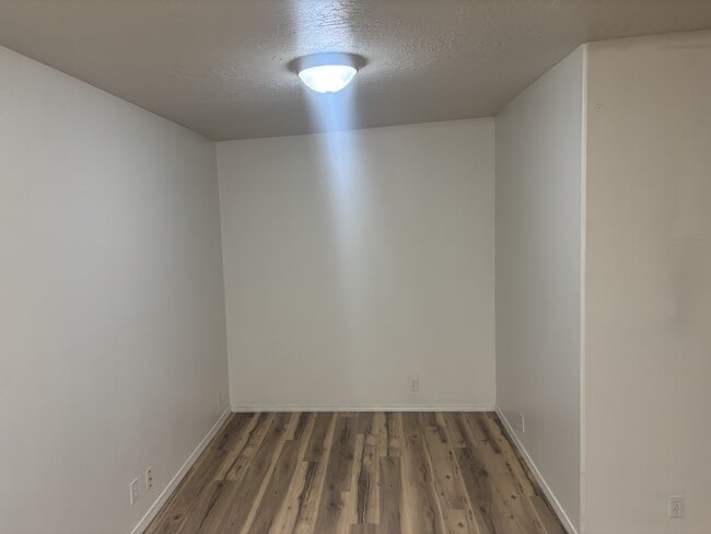 Photo - 1166 SE Hamilton Rd