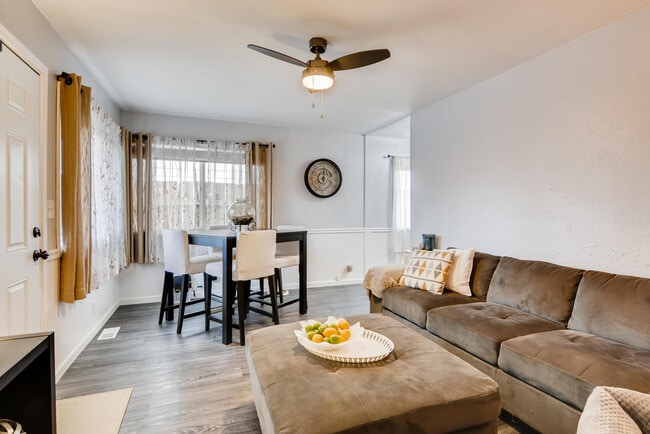 Photo - 6016 N Newark