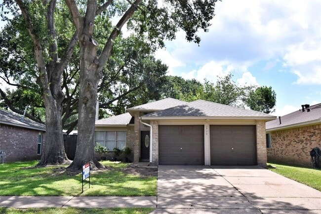 Photo - 2910 Walnut Springs Dr House