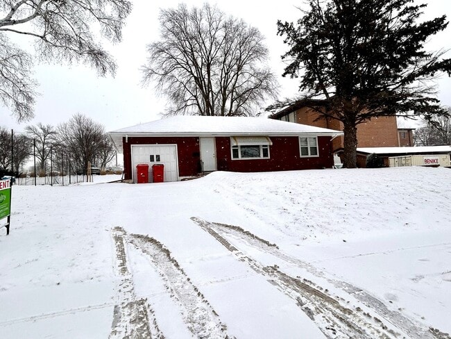 Building Photo - Charming 3-Bedroom 1-Bath Home for Rent NOW!