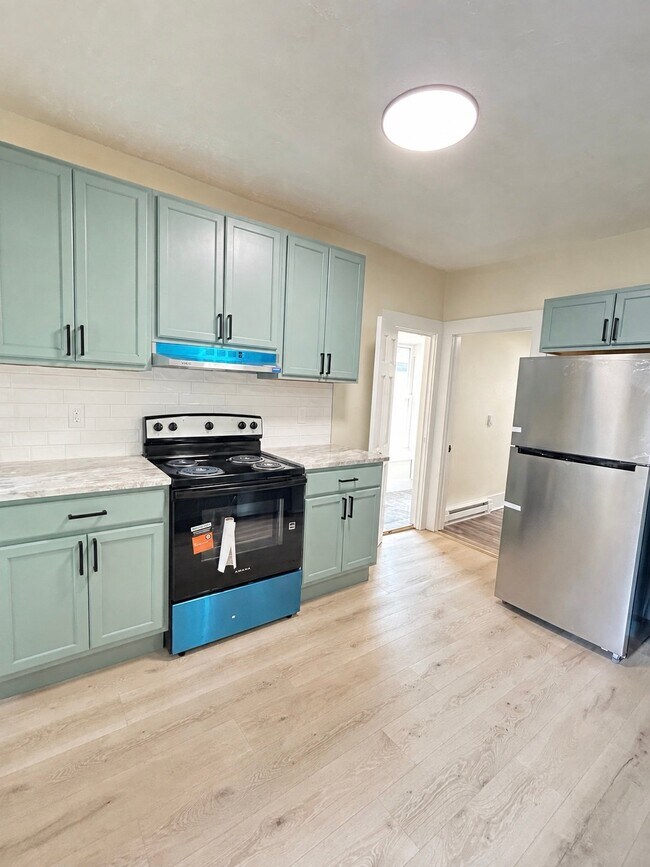 9 George St Unit 1