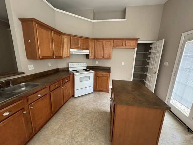 Photo - 9199 Chastain Pl