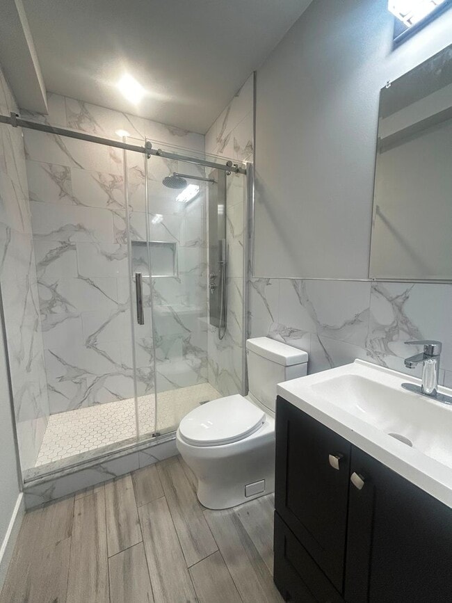 Building Photo - 2222 N 7th St Unit 1