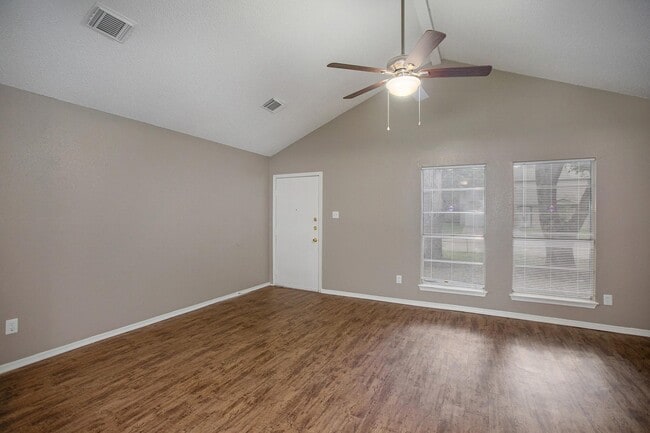 Building Photo - 21039 Settlers Valley Dr Rental