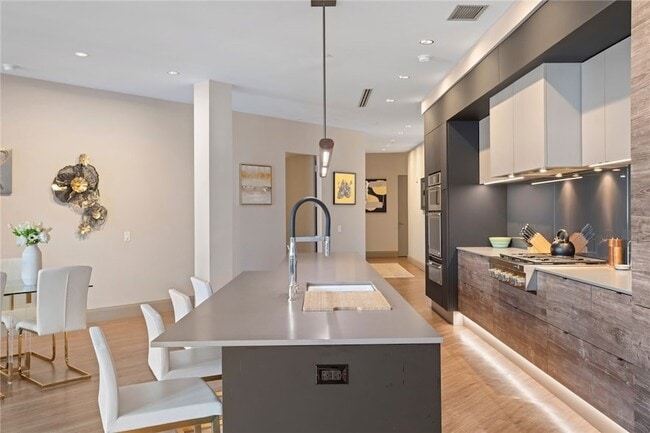 Photo - 824 Liberty Ave Unit 5