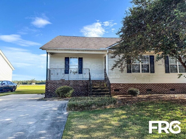 Photo - 5160 Deveron St