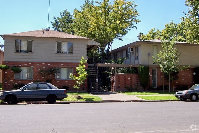 Photo - V Street Apartments
