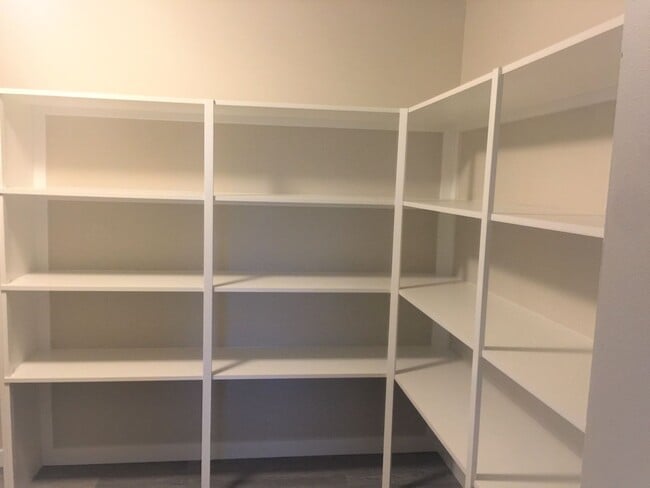 Photo - 1021 Newell St Unidad House