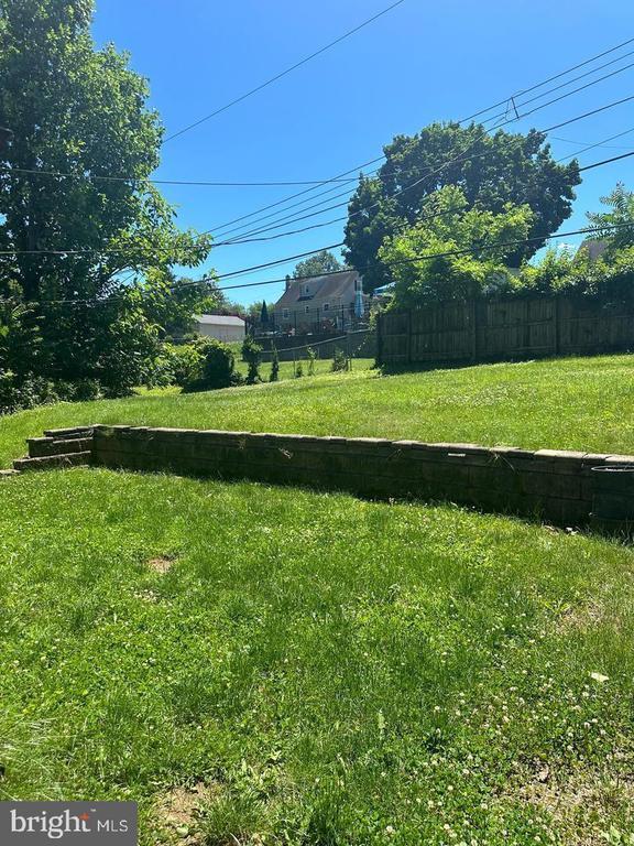 Photo - 4623 Belmont Ave