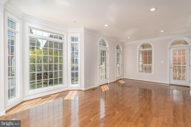 Photo - 7748 Legere Ct Casa Adosada