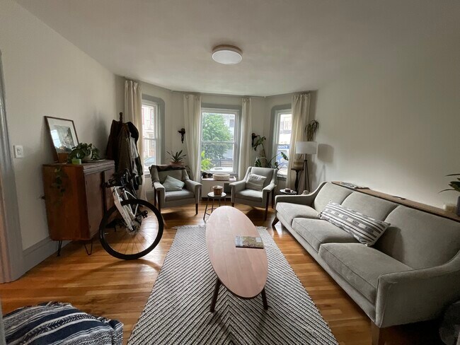 Photo - 21 Windom St Unit 1