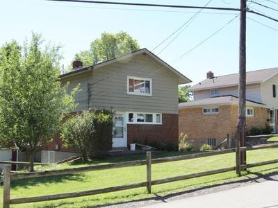 Building Photo - 138 Delaney Dr