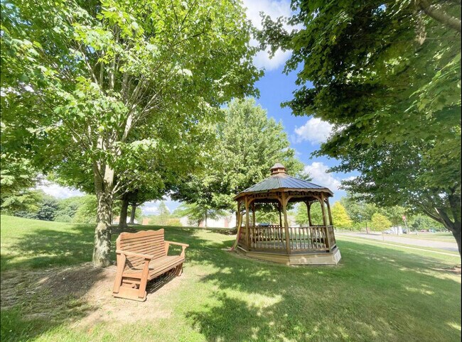 Photo - 1698 W Sunstone Dr