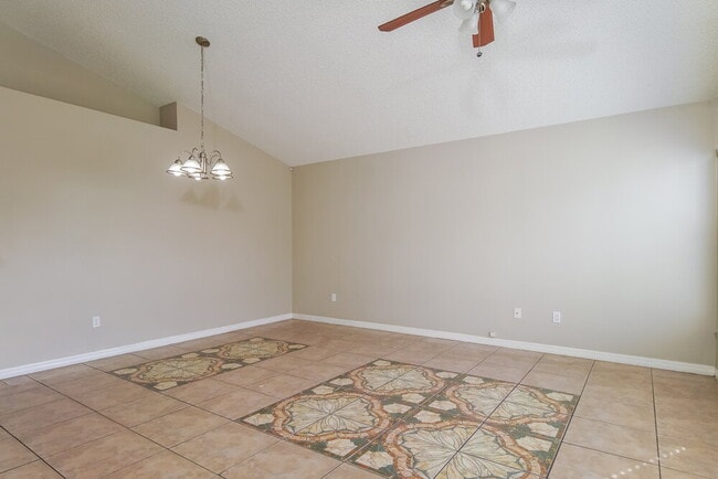 Photo - 3744 Dartford Dr