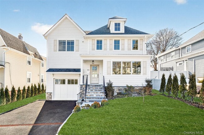 Building Photo - 306 Hunter St