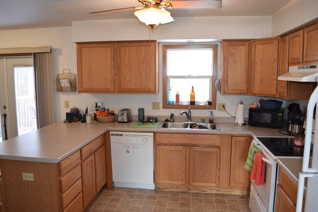 Photo - 5506 Williamsburg Way Unit 1