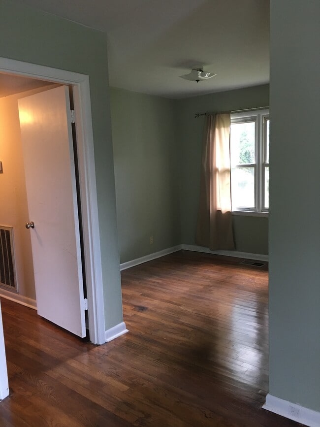 Photo - 4311 Arlington Rd NW