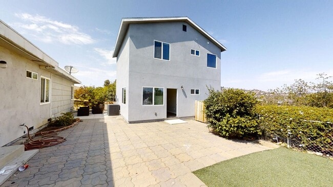 Steps from SDSU – Spacious Homes in Prime ... - Steps from SDSU – Spacious Homes in Prime ...