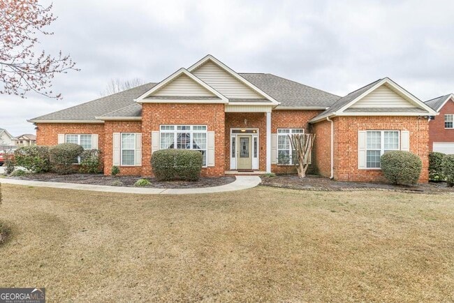 Photo - 234 Hathersage Dr