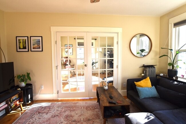 Building Photo - 59 Sacramento St Unit 10