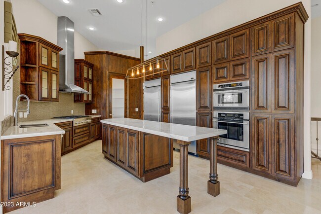 Photo - 8008 E Whistling Wind Way