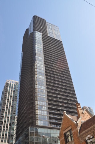 Building Photo - 10 E Ontario St Unit 2406 Rental