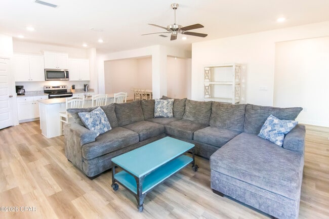 Photo - 609 Hancock Wy