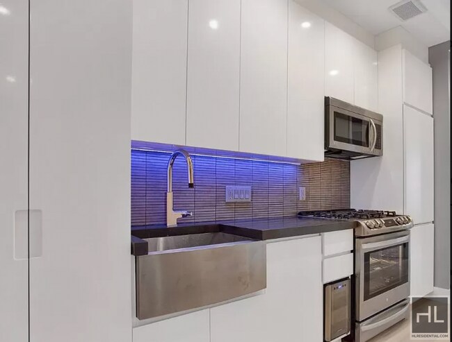 Photo - Stanton Street Unit 03C