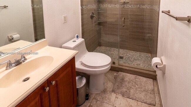 Photo - 11002 NW 83rd St Unit 106