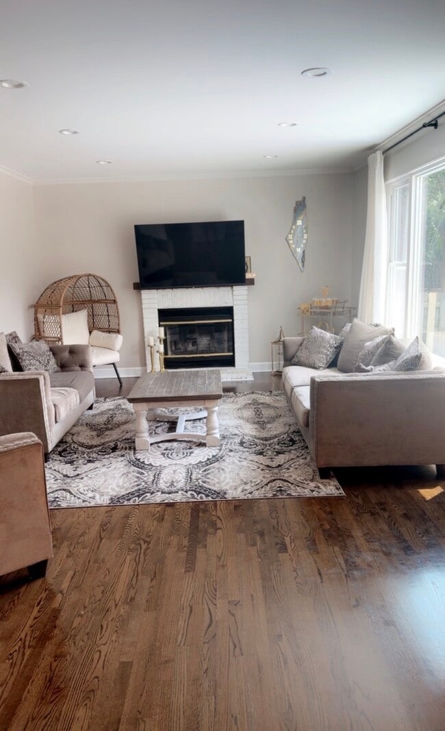 Photo - 706 Mayfair Dr