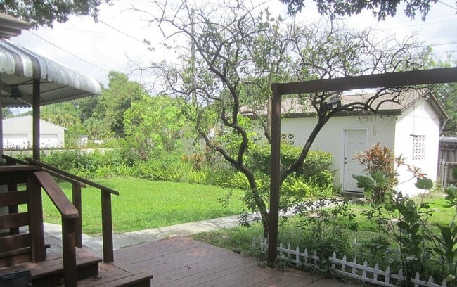 Photo - 4800-4813 13th Ave N