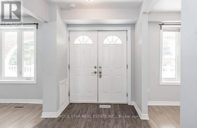 Photo - 271 Carson Dr