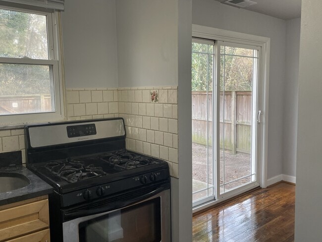 Photo - 3109 N Parham Rd