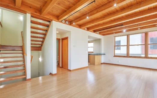 Photo - 410 S 6th Ave