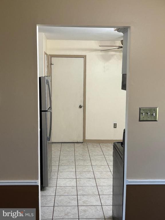 Photo - 448 Windsor Dr